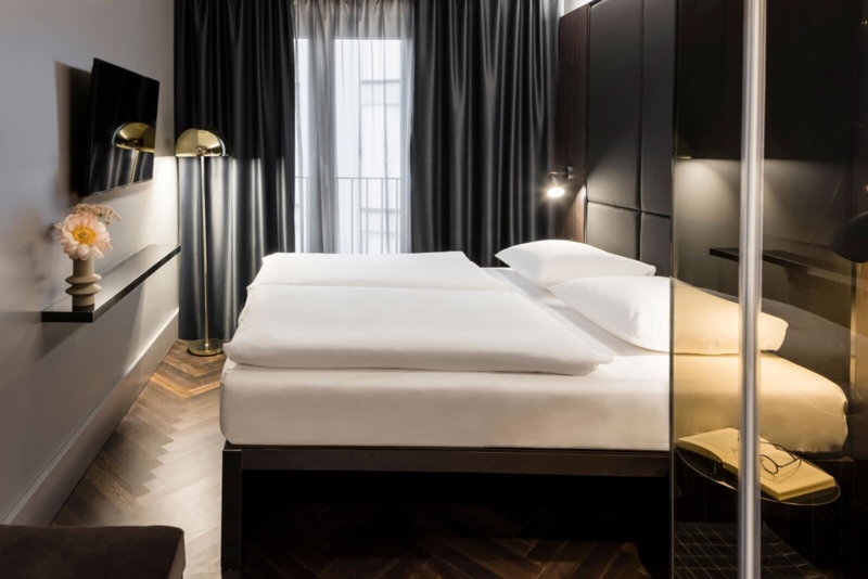 Hotel Amano Romy GBP Architekten Economy-Room-Jens-Boesenberg